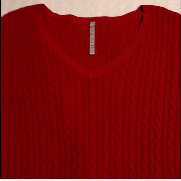 Leo & Nicole Sweaters - RICH RED CABLE KNIT SWEATER LEO & NICOLE V NECK